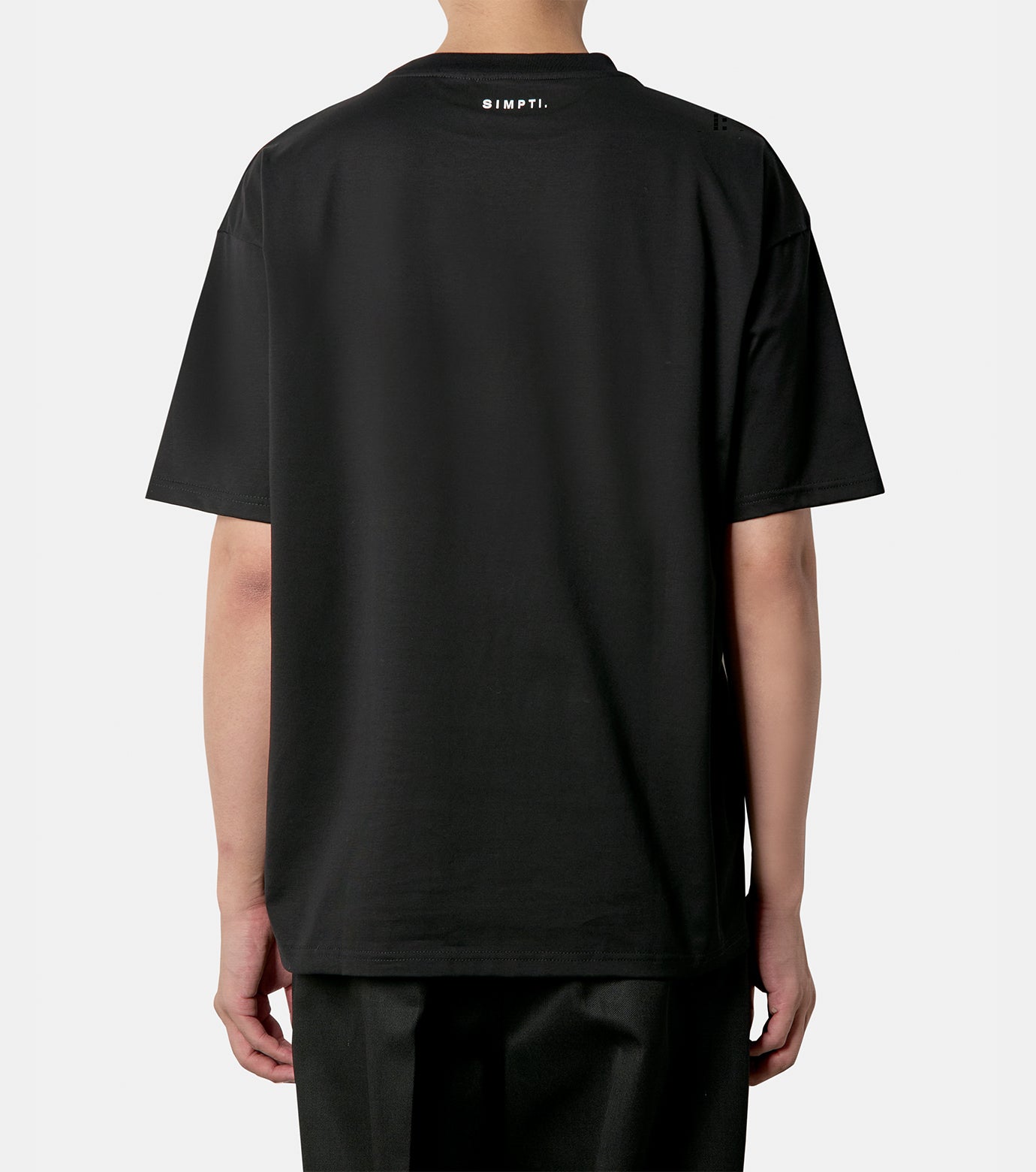 Embroidery T-shirt "IN YOUR HEART"