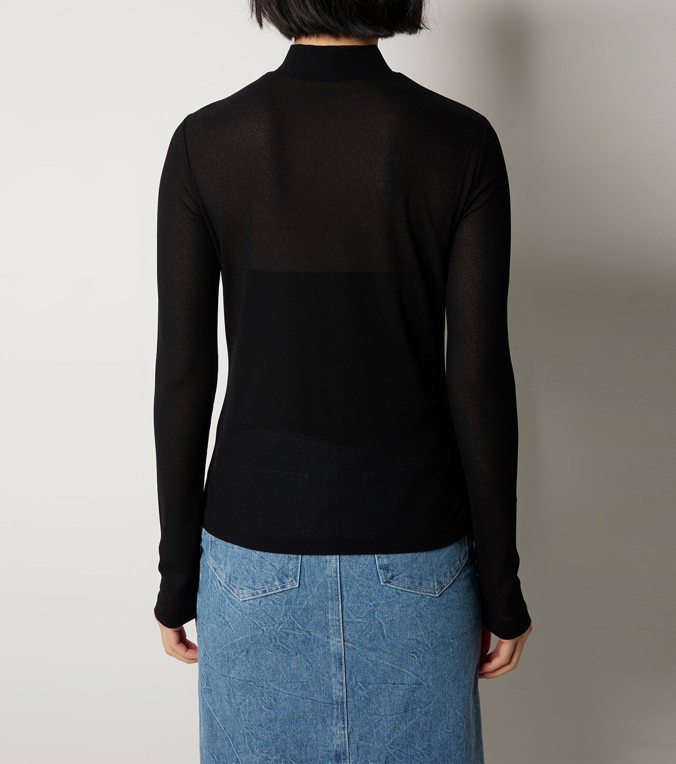 Asymmetric Front Slit TOP