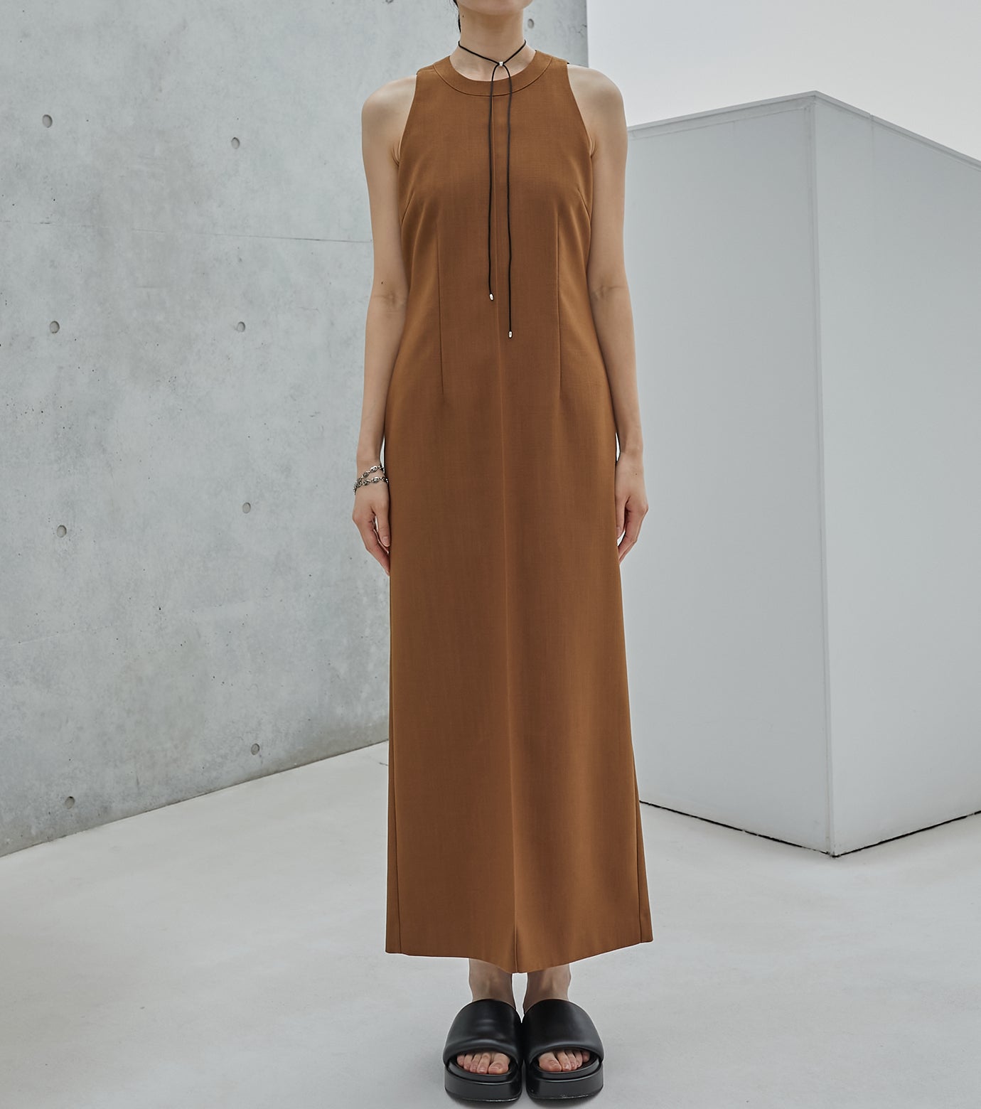 Americansleeve Back Slit Dress
