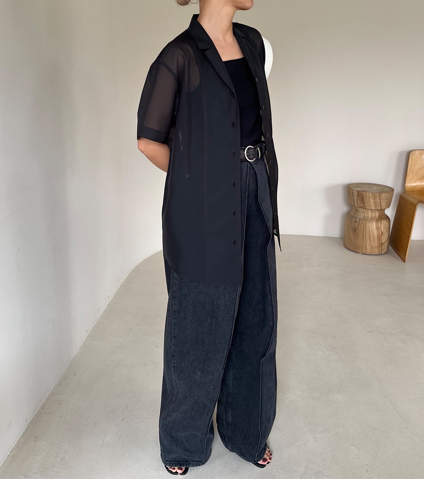 Front Tuck Wide Denim Pants
