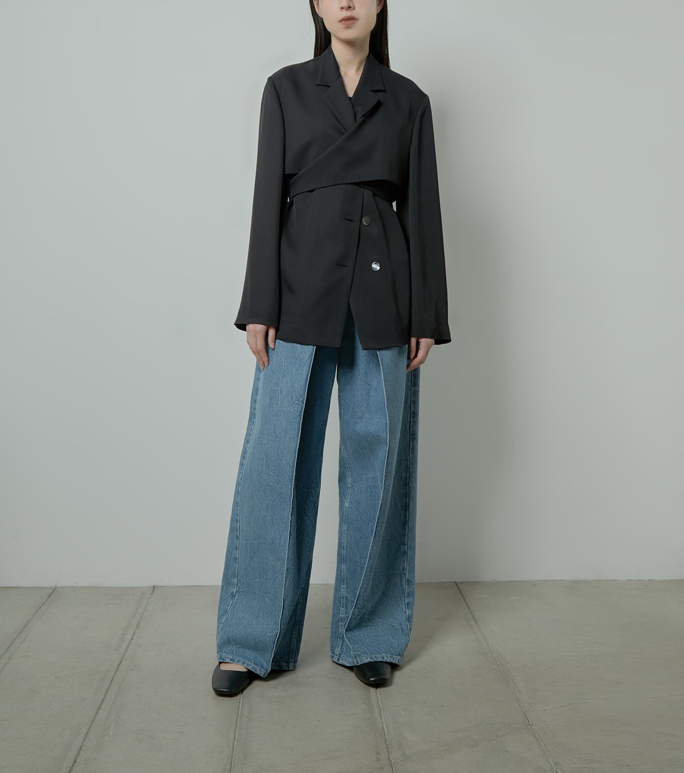 Front Tuck Wide Denim Pants