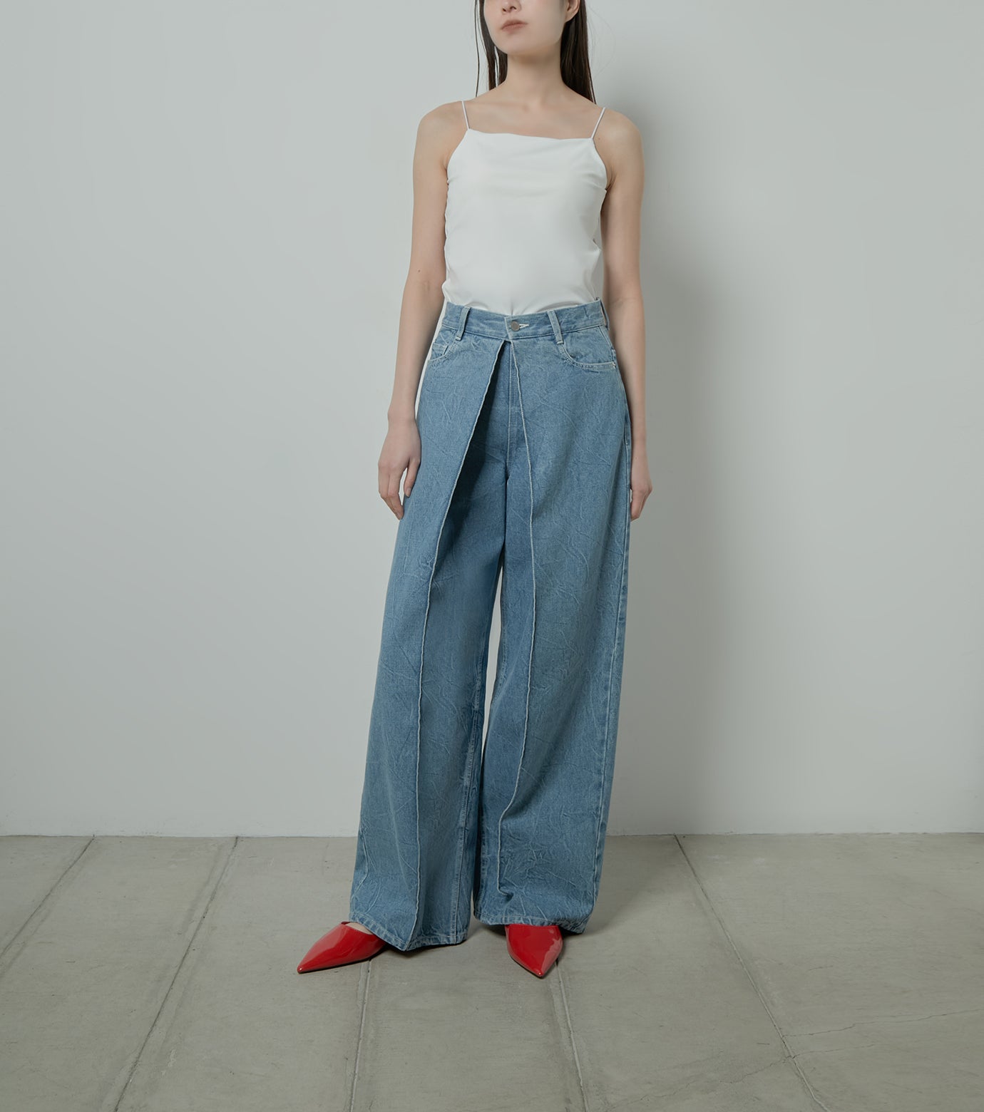 Front Tuck Wide Denim Pants