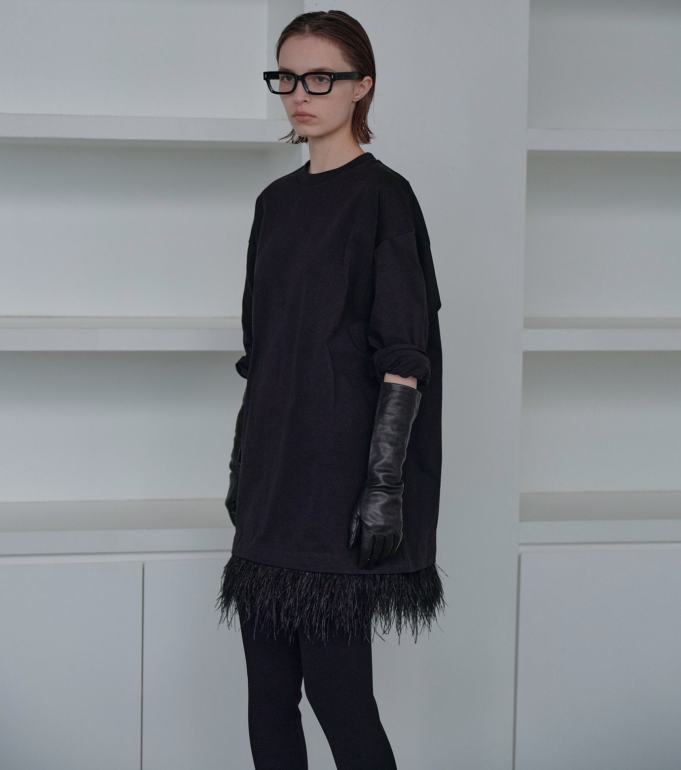 black dress with feather hem Jersey w/Feather – RESTIR stopping velvet sequin midi Color:Bisque sewing with knit Fashion Glitter Pink Sparkling