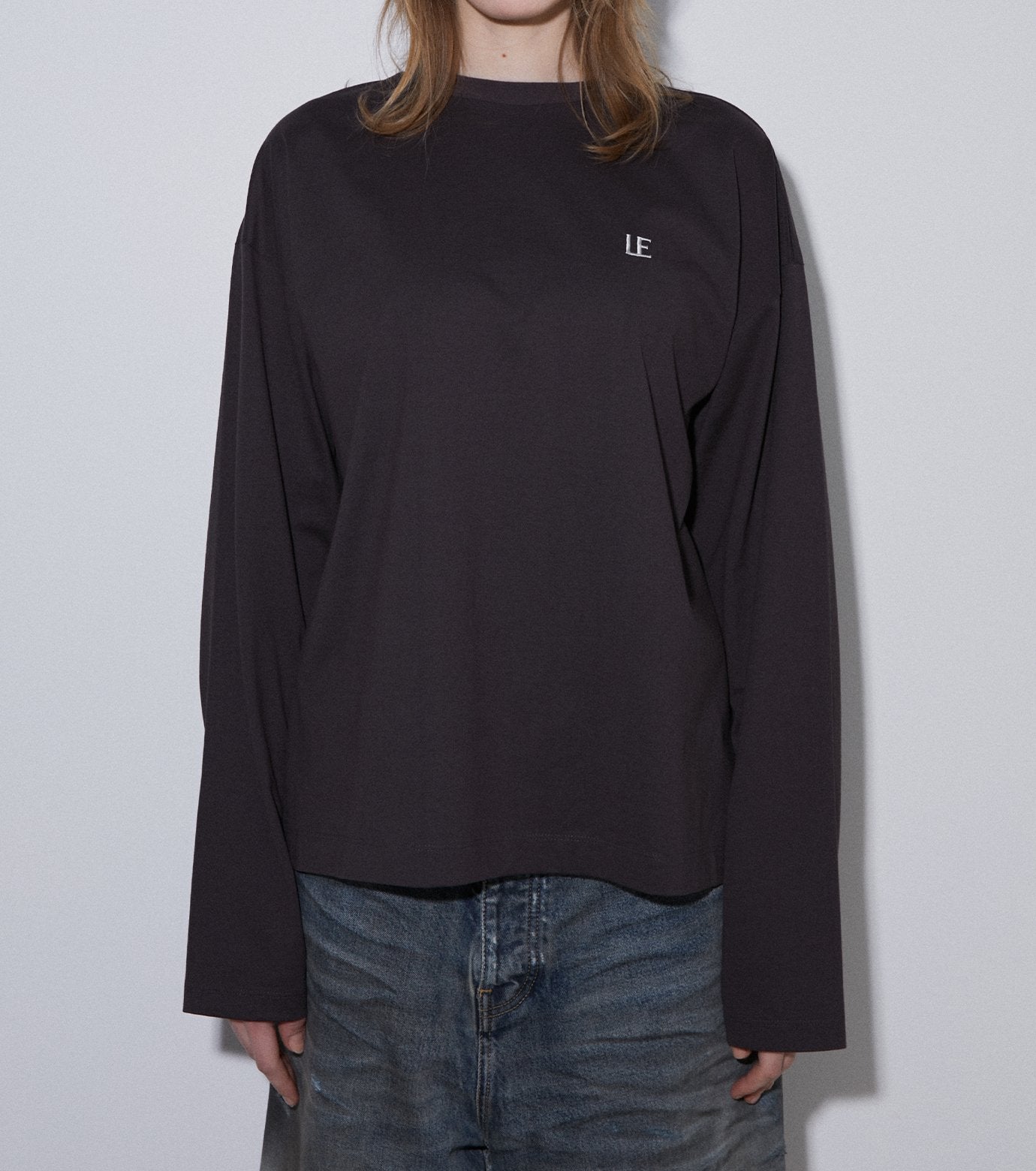 LE Embroidery Long T