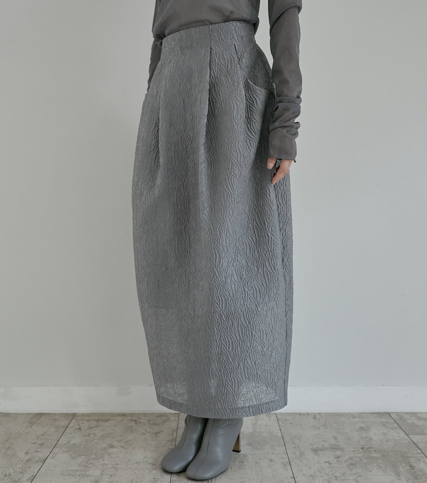 High-Waisted Cocoon Skirt