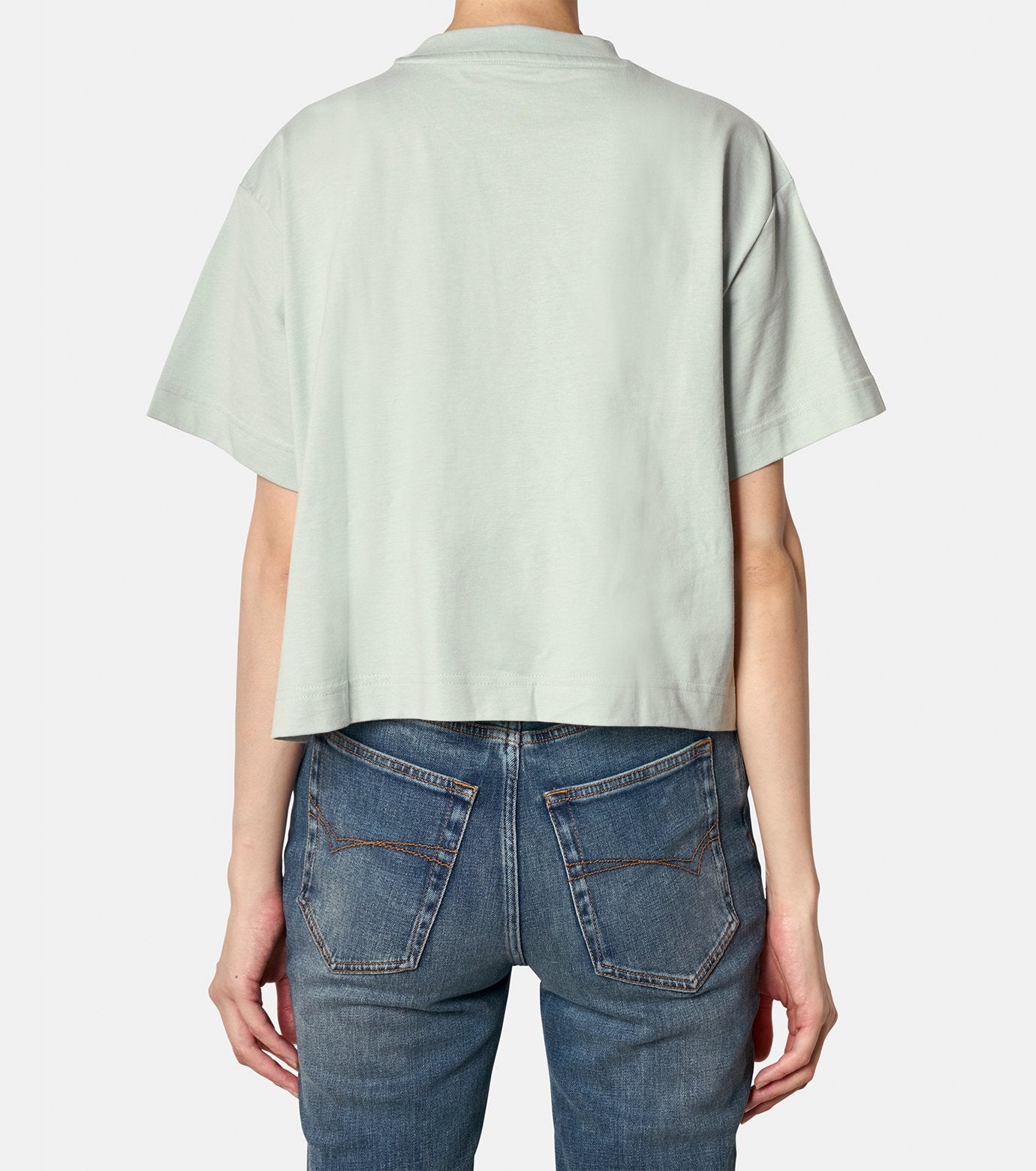 SS CROPPED BOXY GRAPHIC TEE