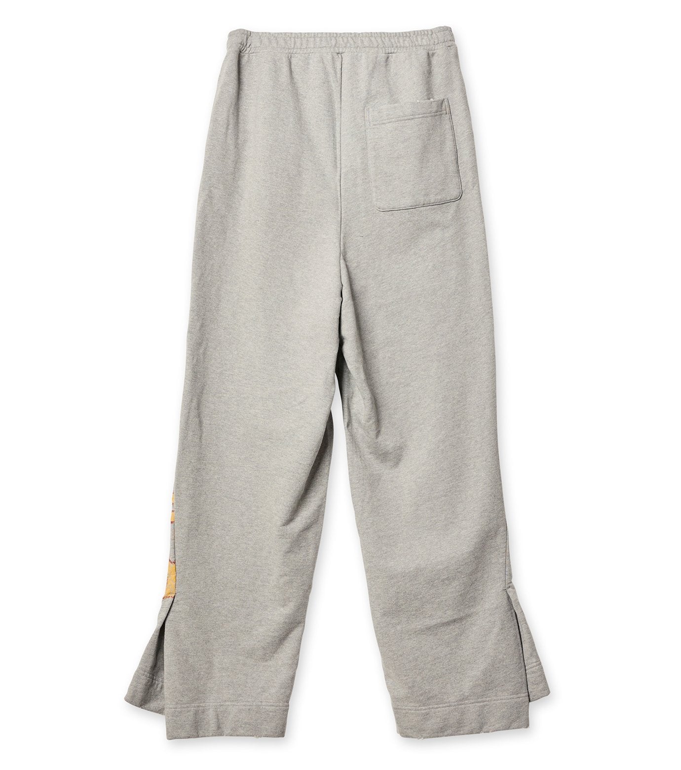 COLLAGE PRINT RESIZED PANTS