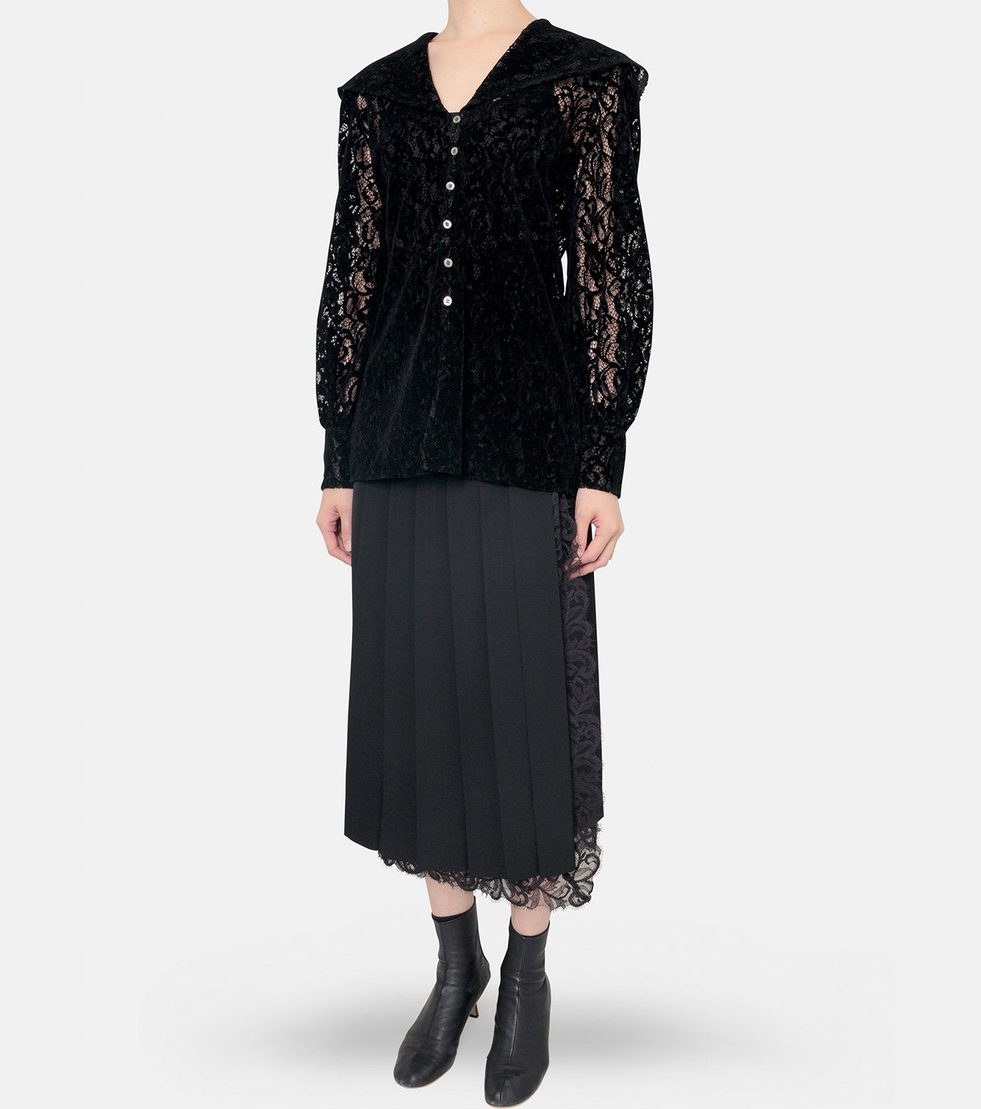 Flocked Lace Sailor Collar Blouse
