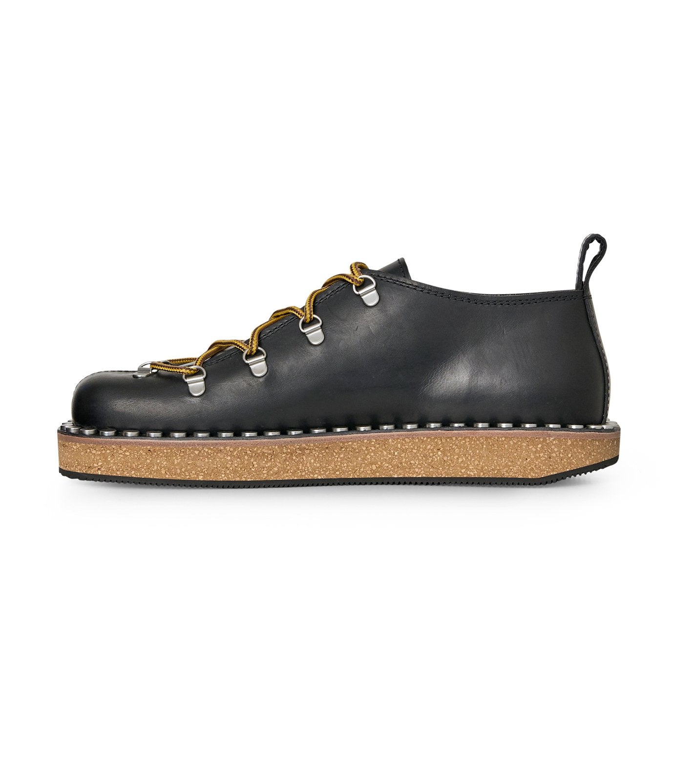 RIVET HIKING LACE-UP