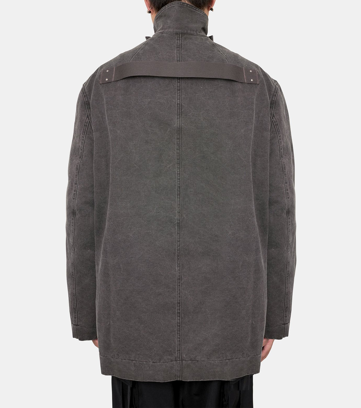 COLLARED MAC