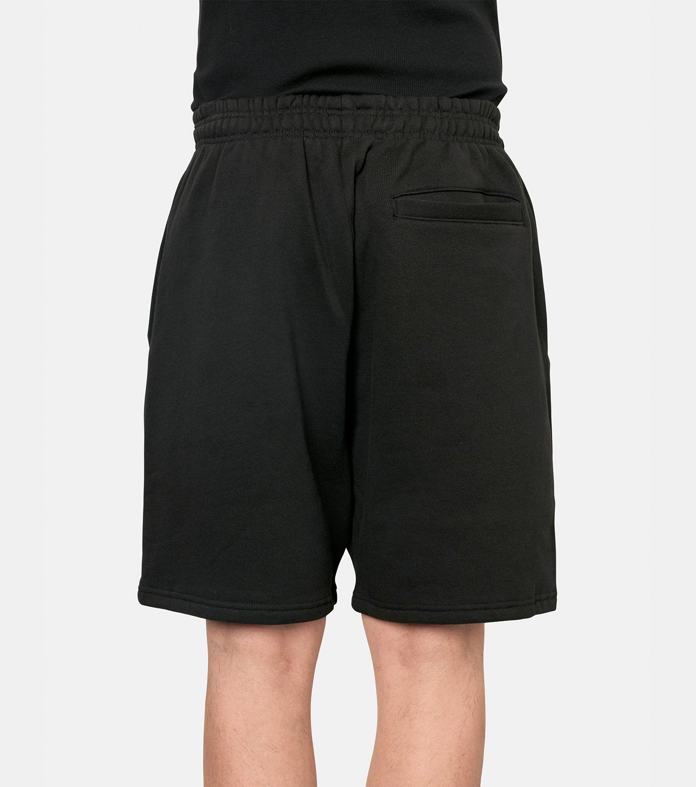 STANDARD SWEATSHORT