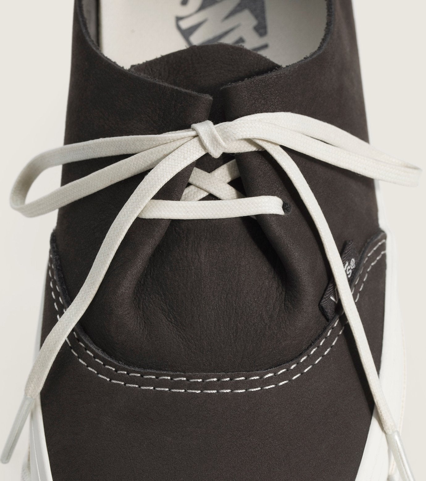 LX Authentic Ease