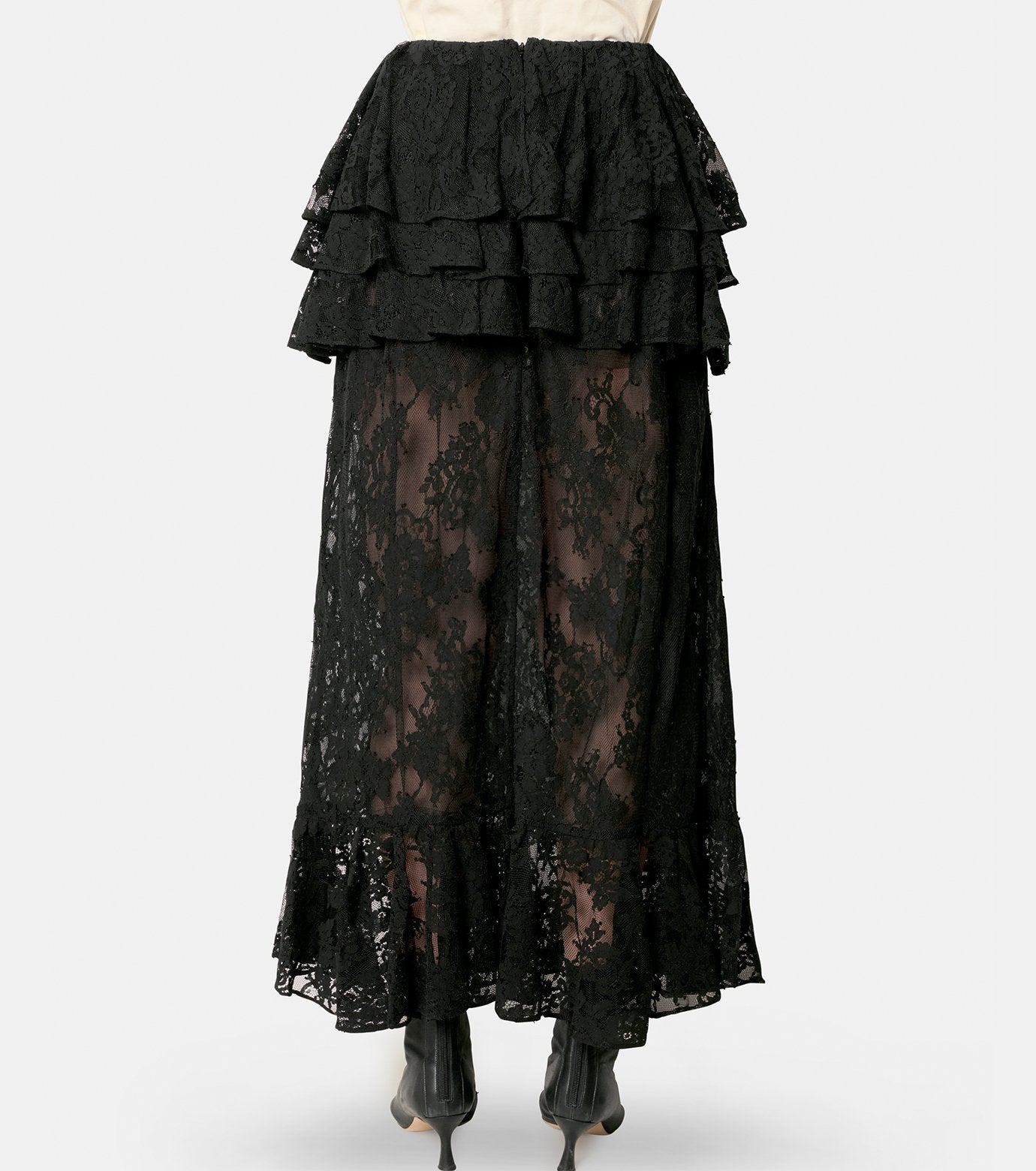 Dentelle Skirt