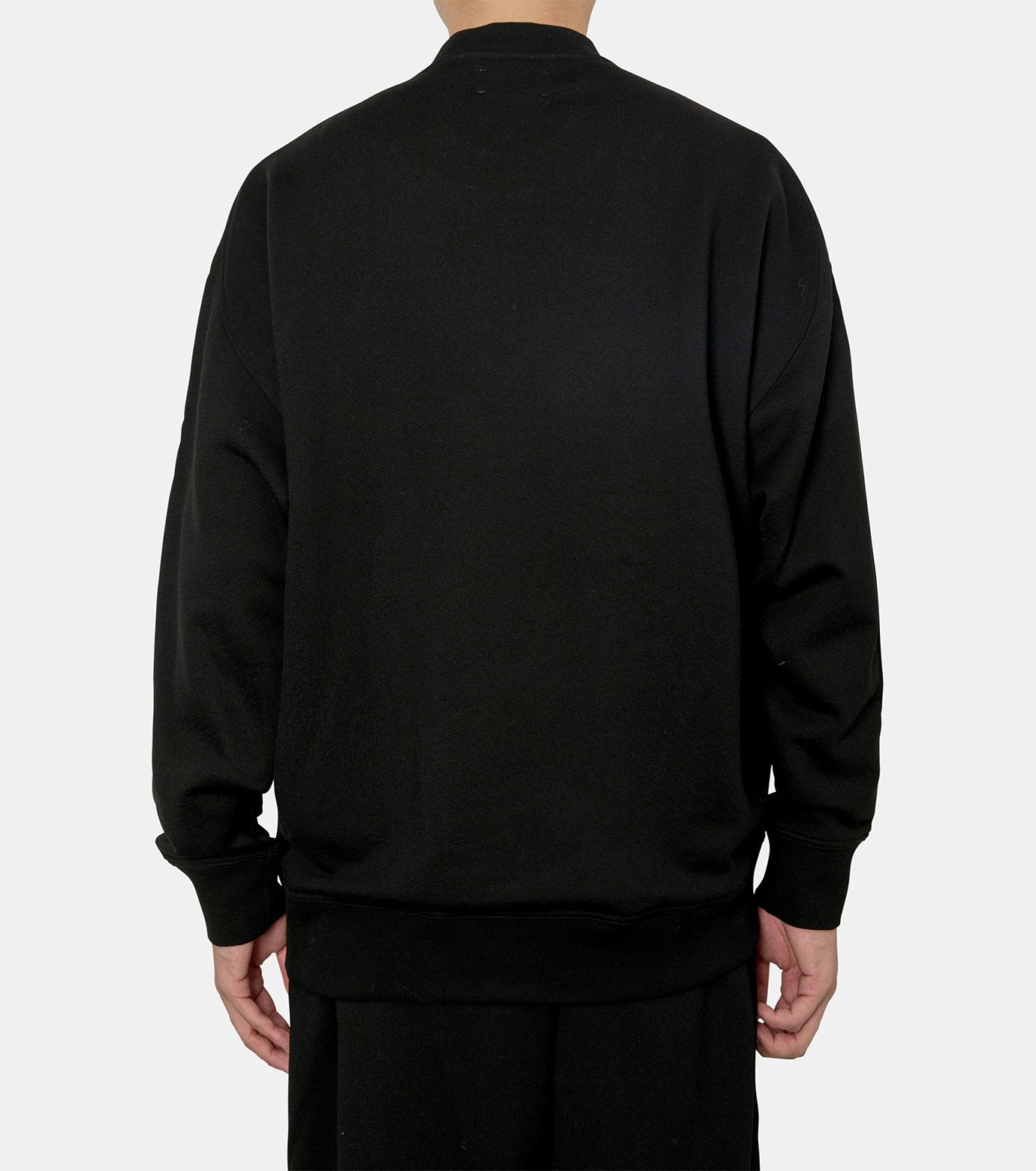 crewneck sweat shirt