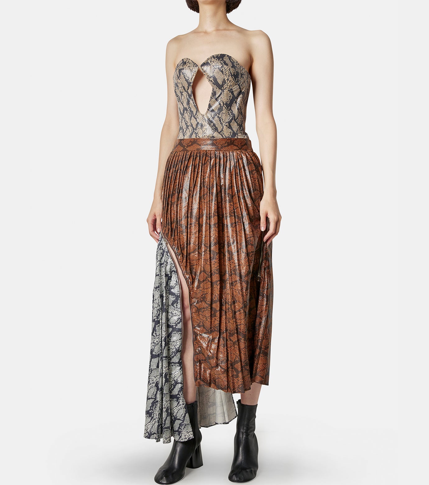 Zip Detailed Asymmetric Pleated Skir