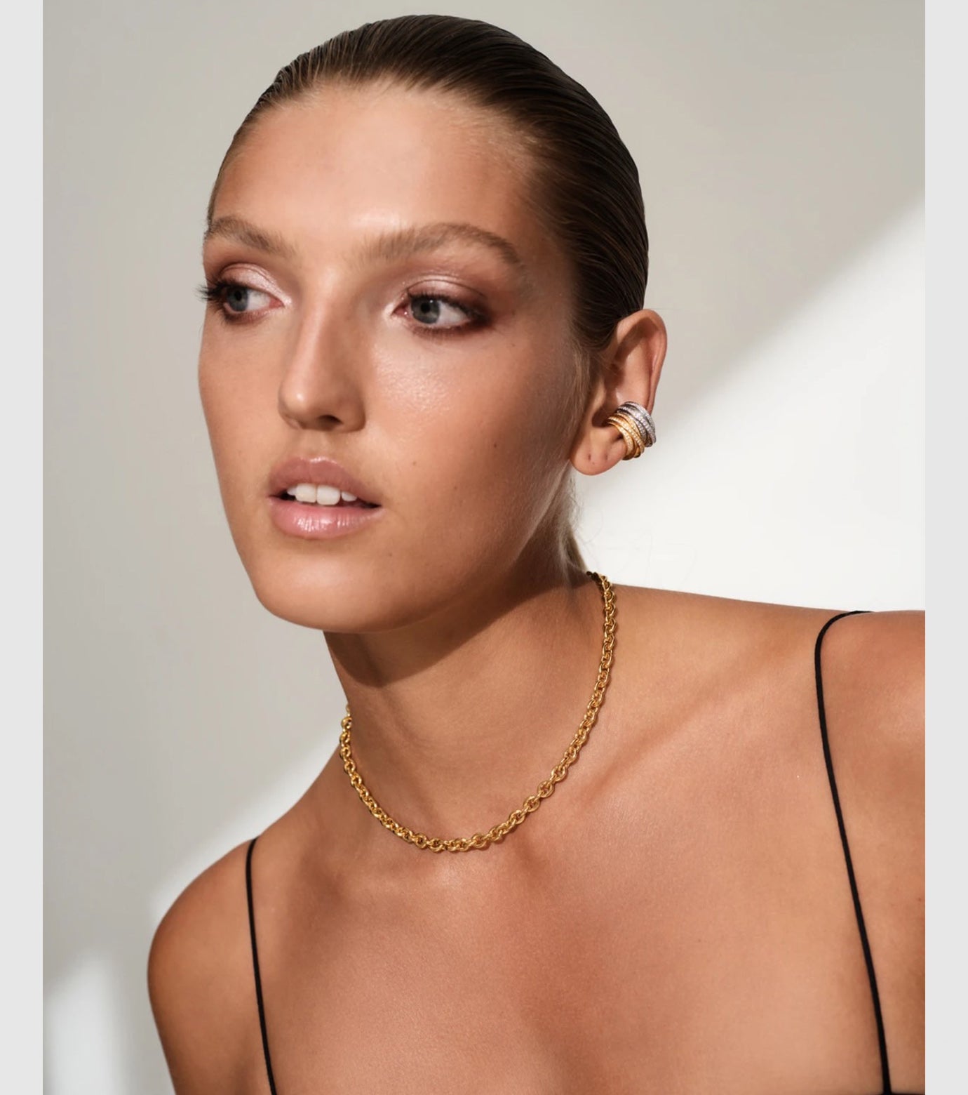 Orb Ear Cuff Gold