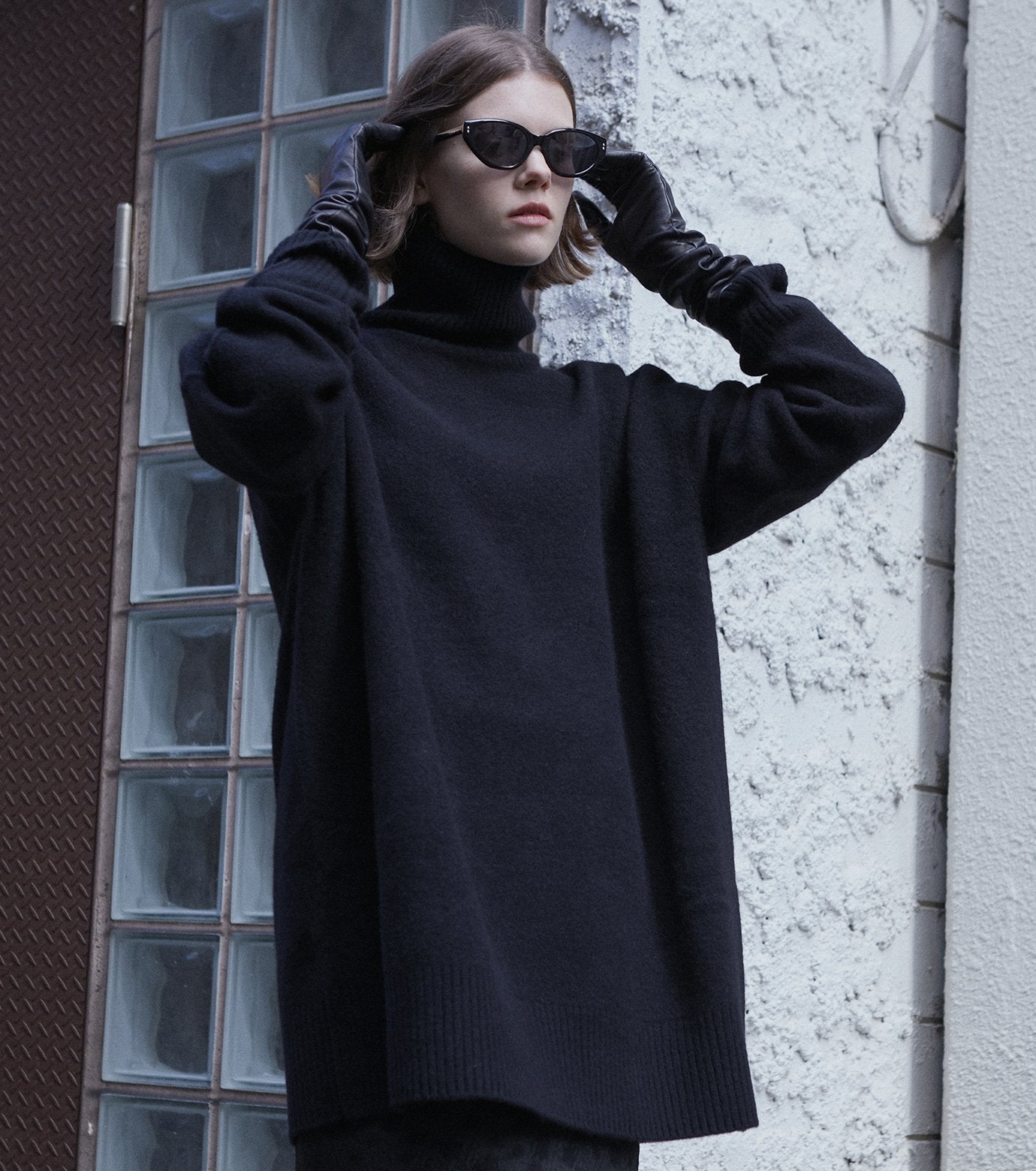 Wool Cashmere Turtle Neck Knit