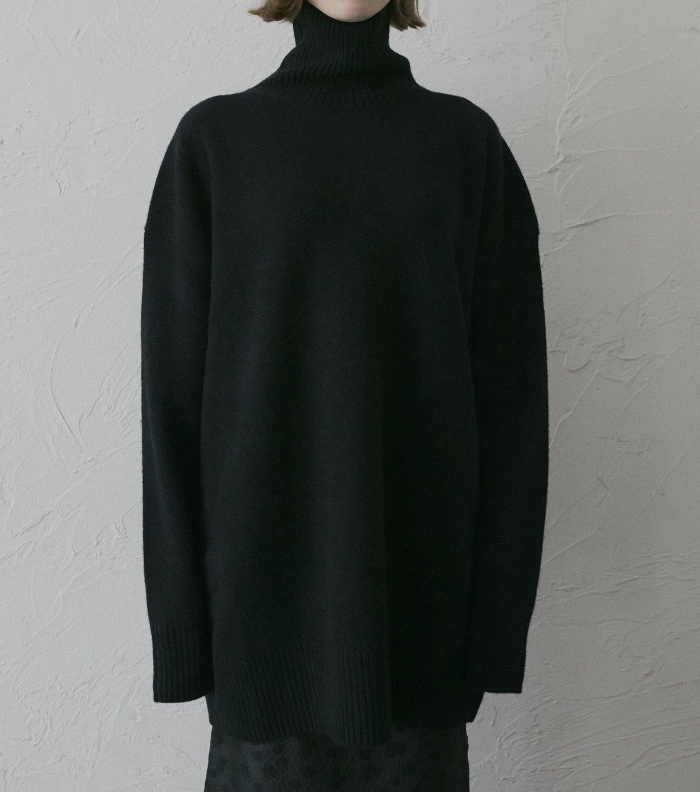 Wool Cashmere Turtle Neck Knit