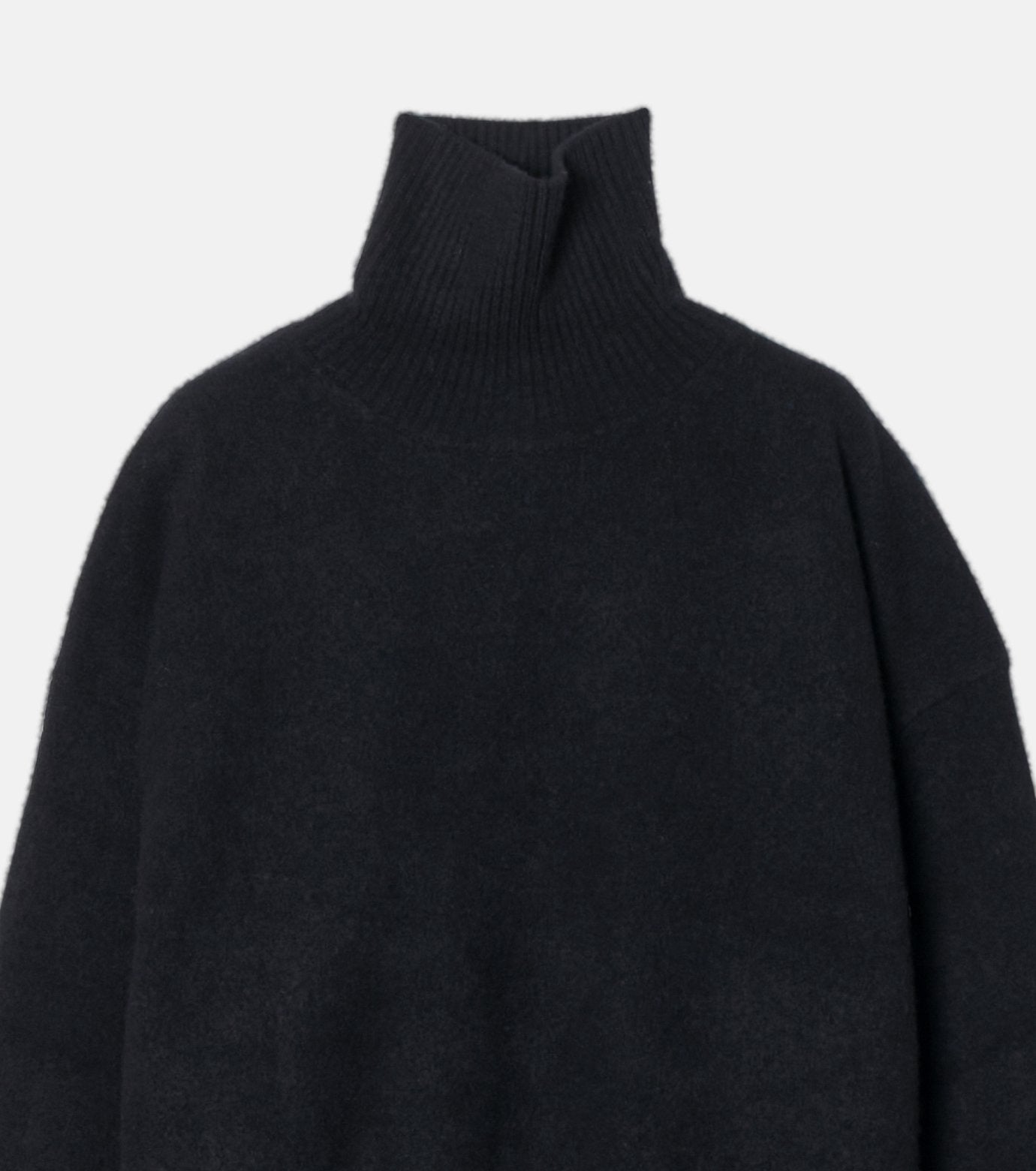 Wool Cashmere Turtle Neck Knit