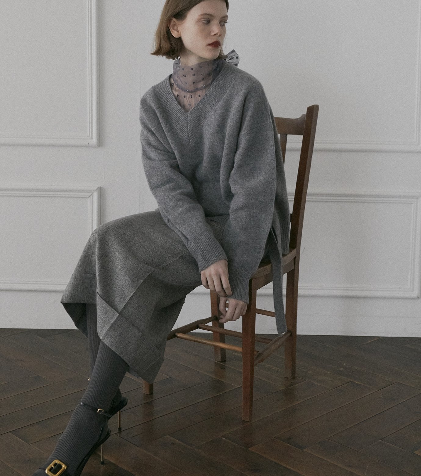 Wool Cashmere V Neck Knit