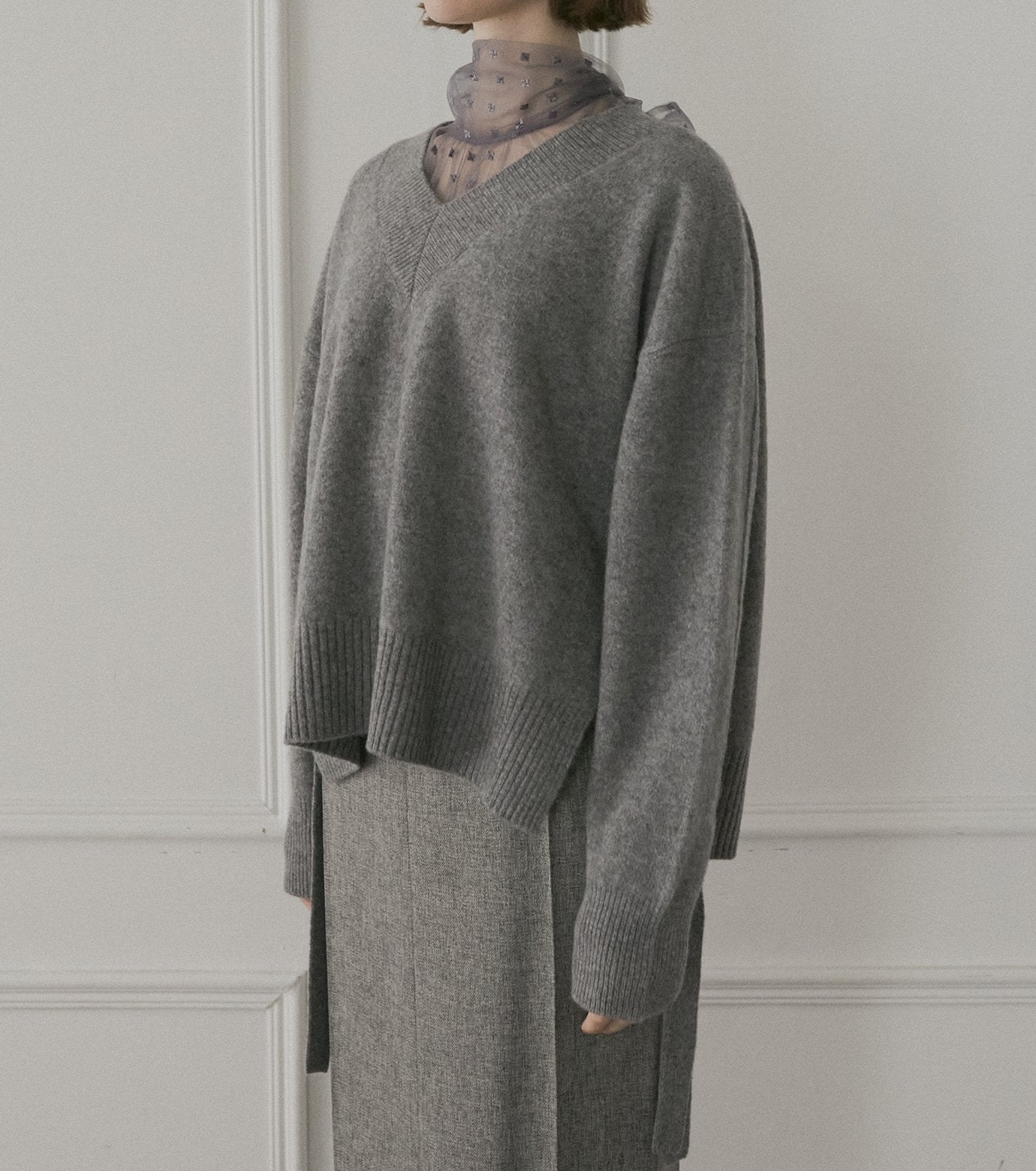 Wool Cashmere V Neck Knit