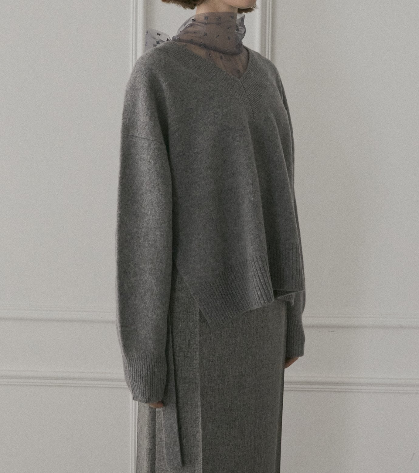 Wool Cashmere V Neck Knit