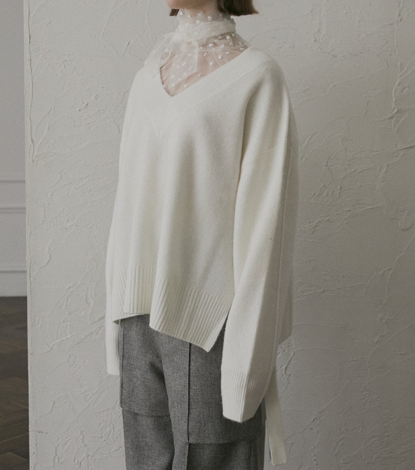 Wool Cashmere V Neck Knit