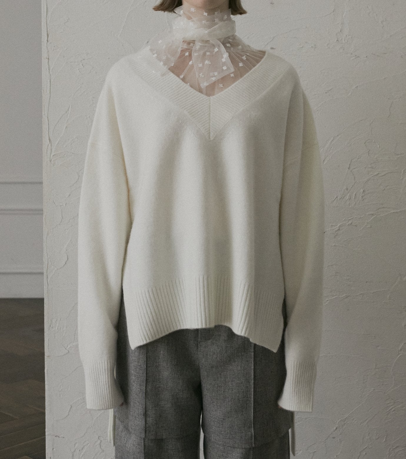 Wool Cashmere V Neck Knit