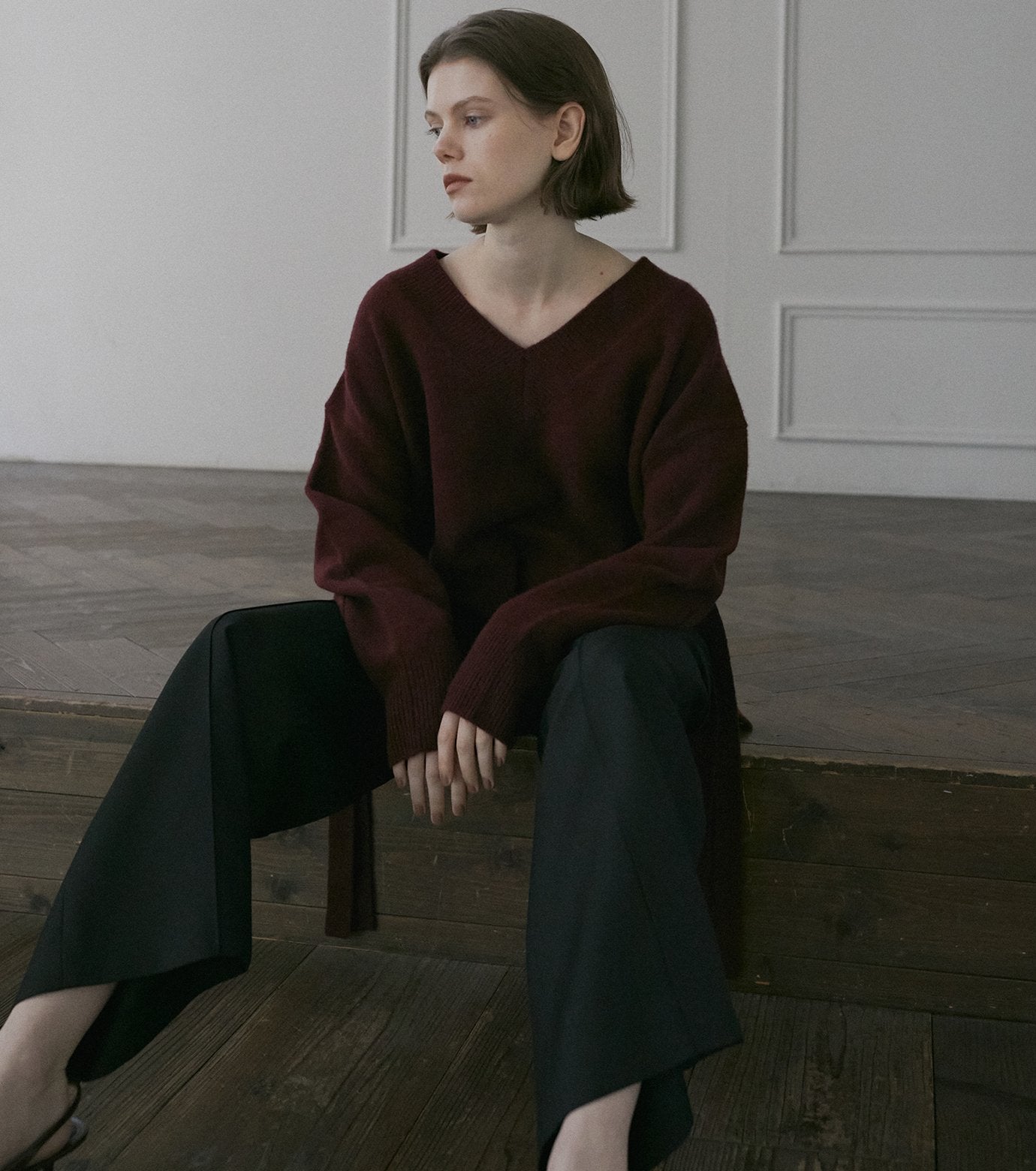 Wool Cashmere V Neck Knit