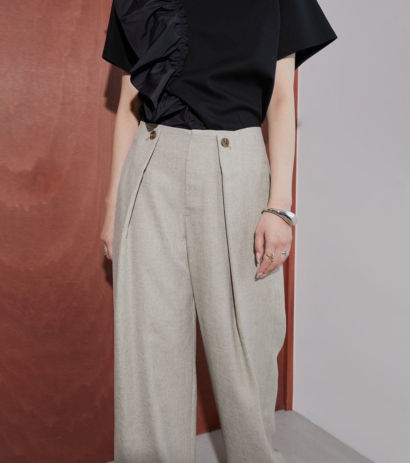 Tuck Wide Pants