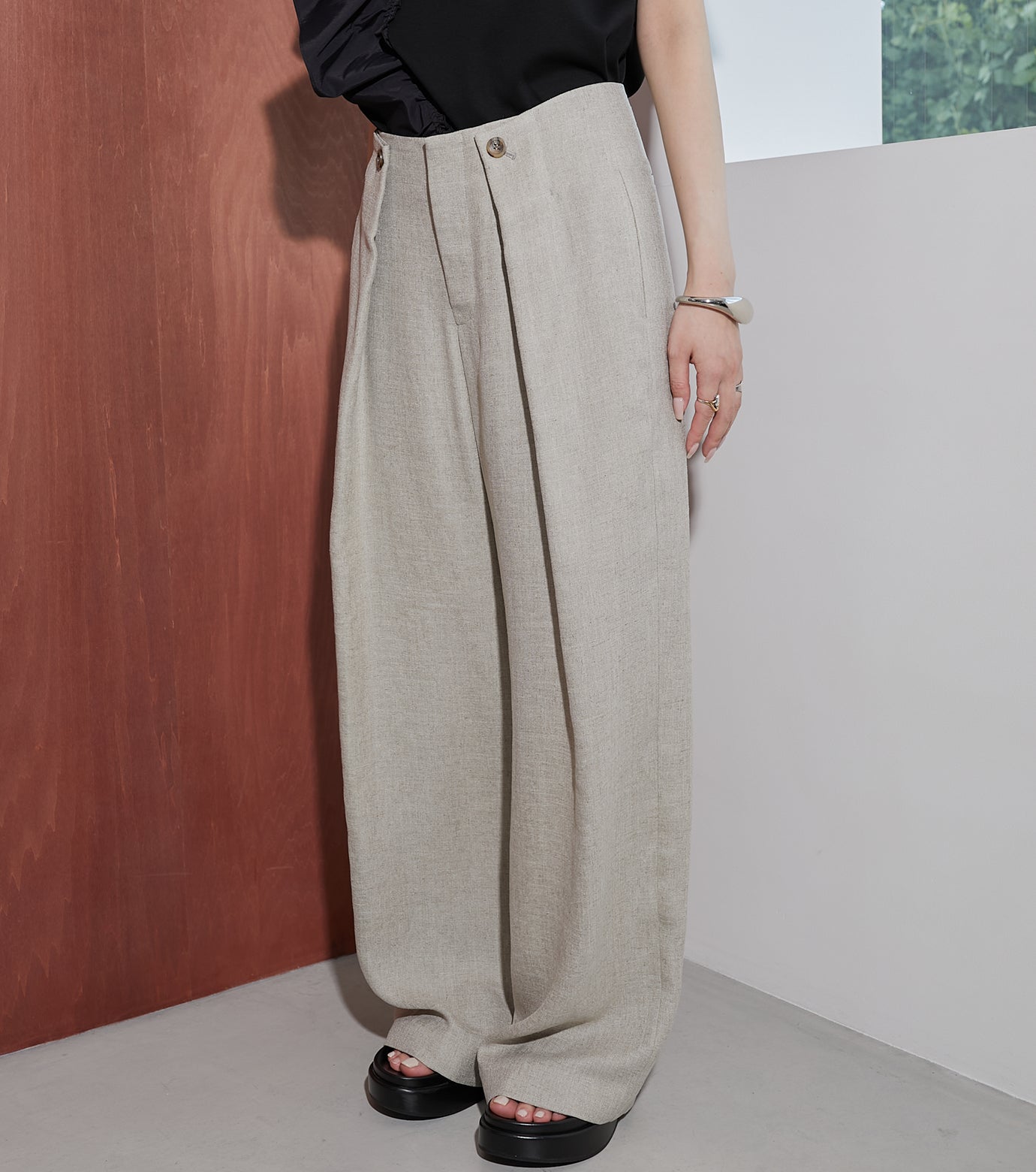 Tuck Wide Pants