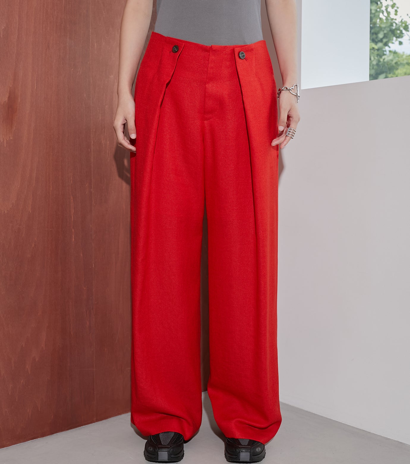 Tuck Wide Pants