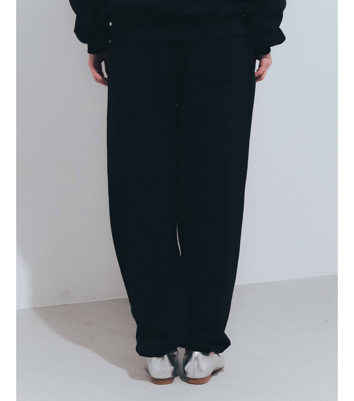 Sample Embroidary Sweat Pants