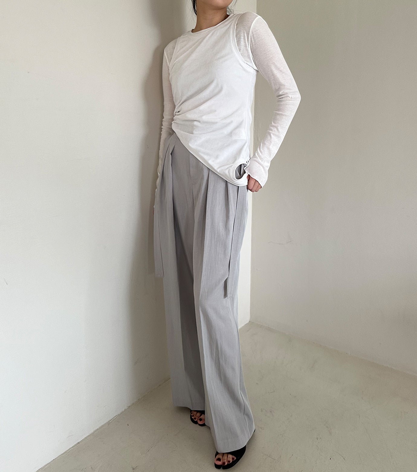 Wide Leg Tuck Pants