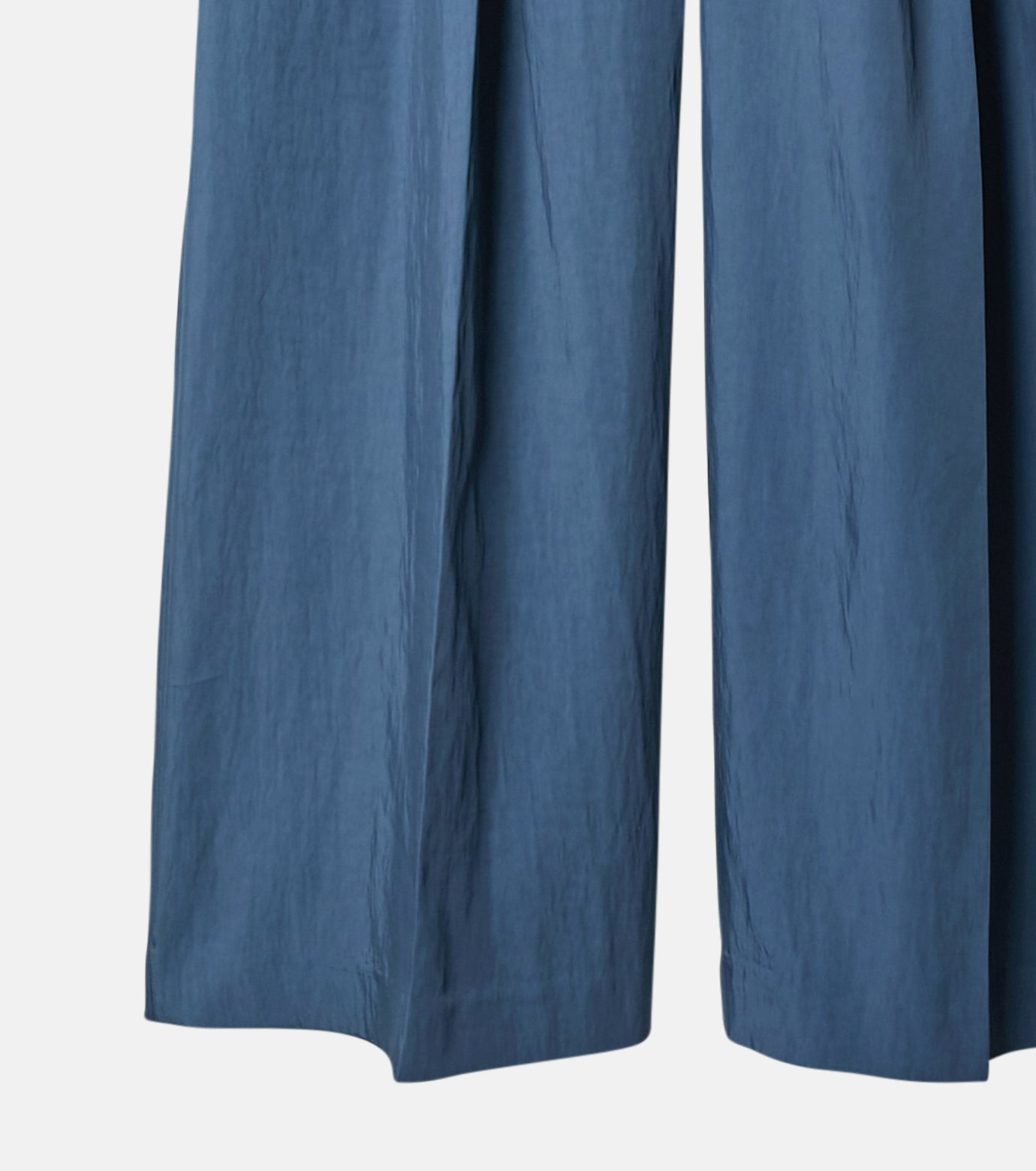 Wide Leg Tuck Pants