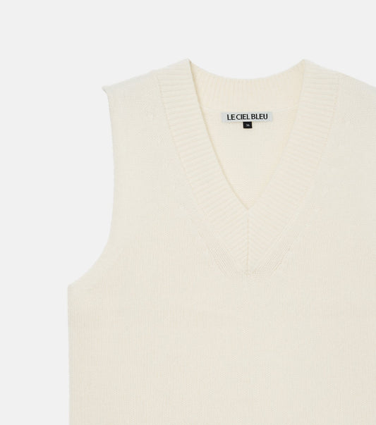 V-Neck Knit Vest
