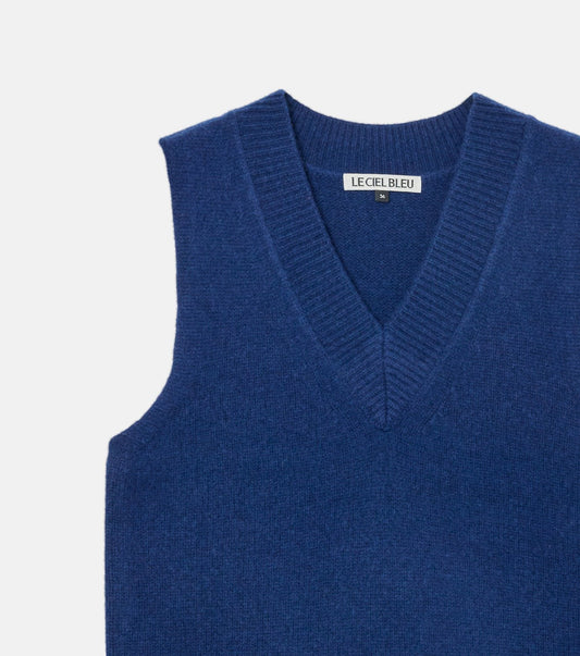 V-Neck Knit Vest