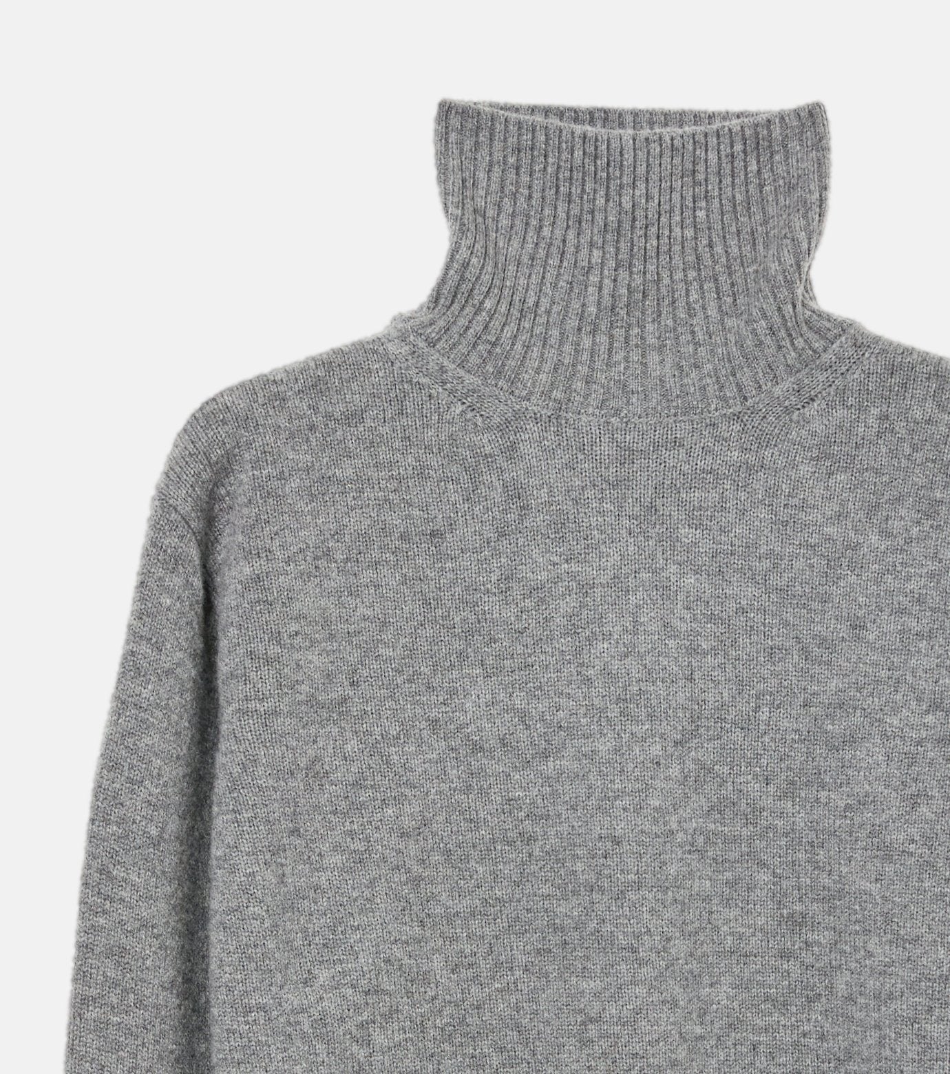 Turtle-Neck Knit Pullover