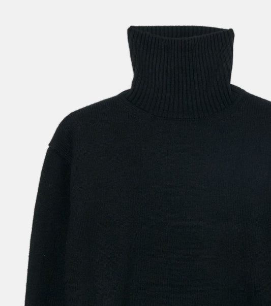 Turtle-Neck Knit Pullover