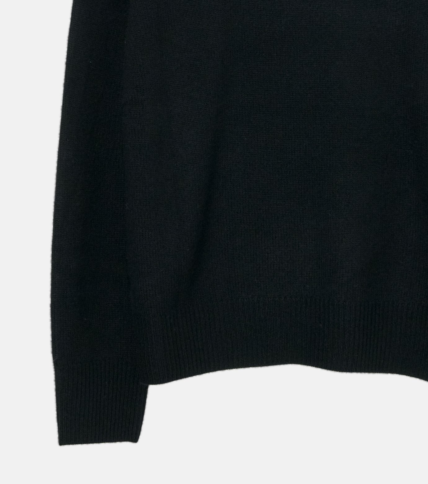 Turtle-Neck Knit Pullover