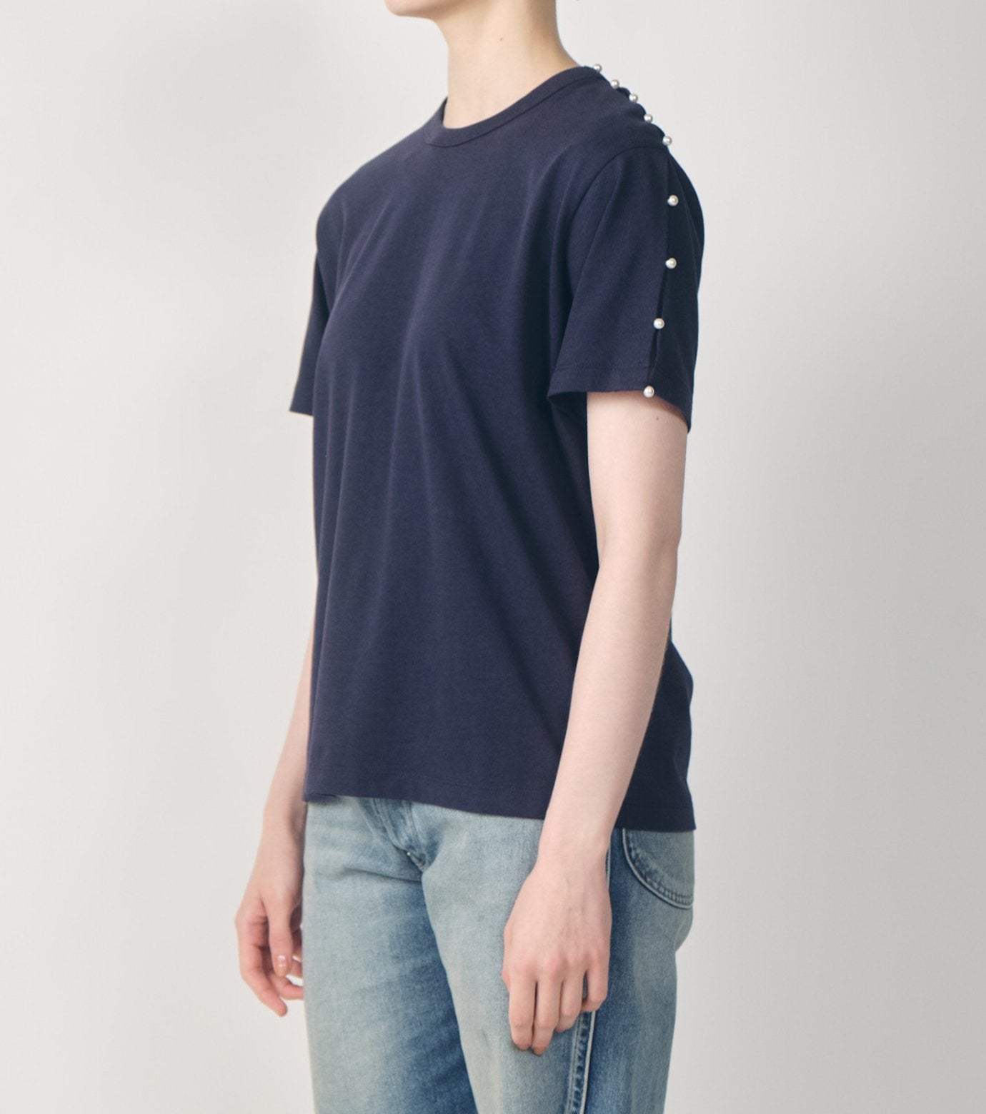 Boxy T-shirt w/Pearl Embellishment