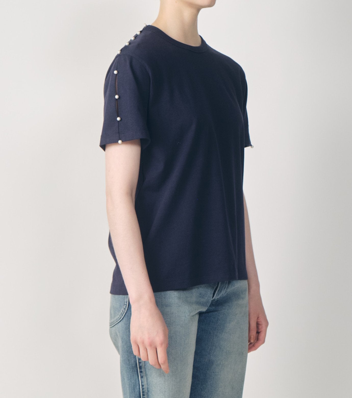 Boxy T-shirt w/Pearl Embellishment