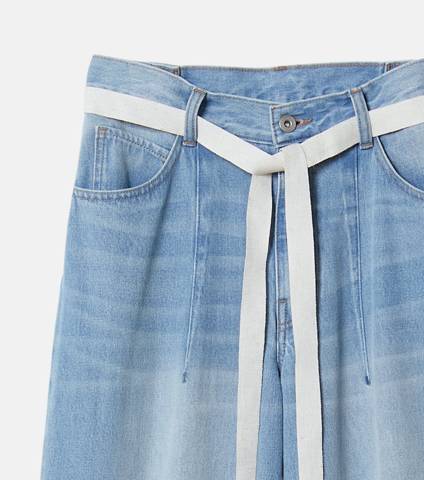 Barrel Leg Jeans