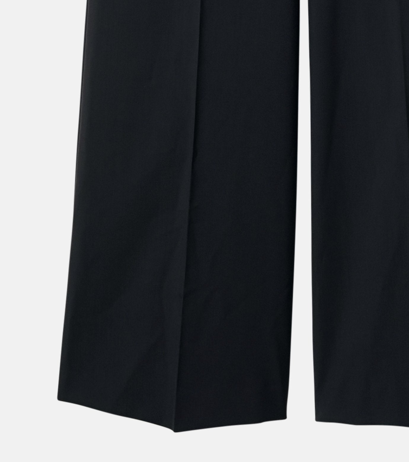 Relaxed Fit Trousers w/Wide Belt