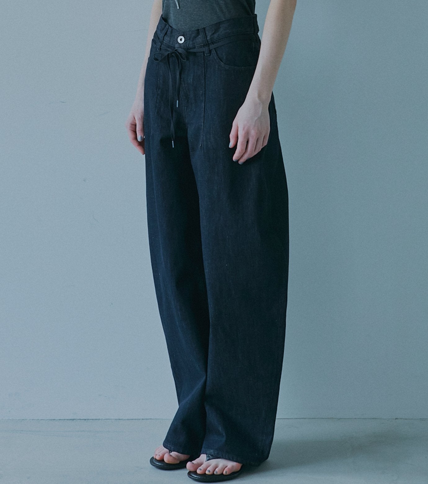 Barrel Leg Jeans