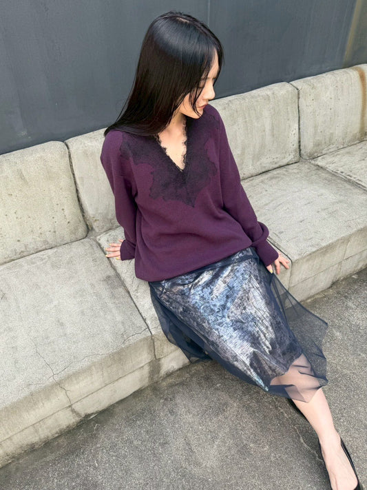 Vneck Knit w/Needle-Punched Lace