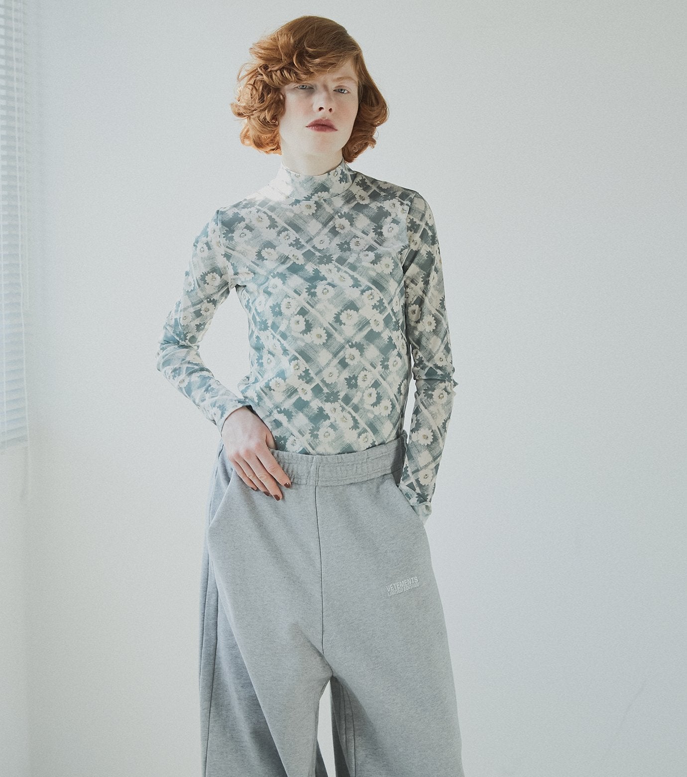 Flower Print Sheer Top – RESTIR