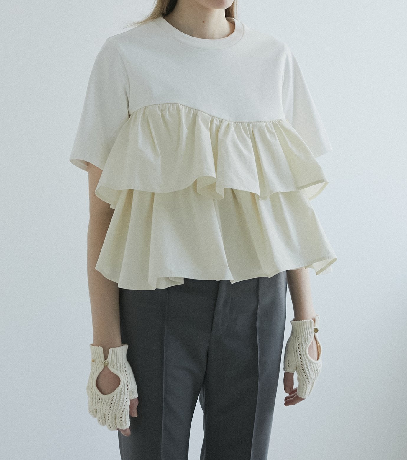 Short Ruffle Cut Tops