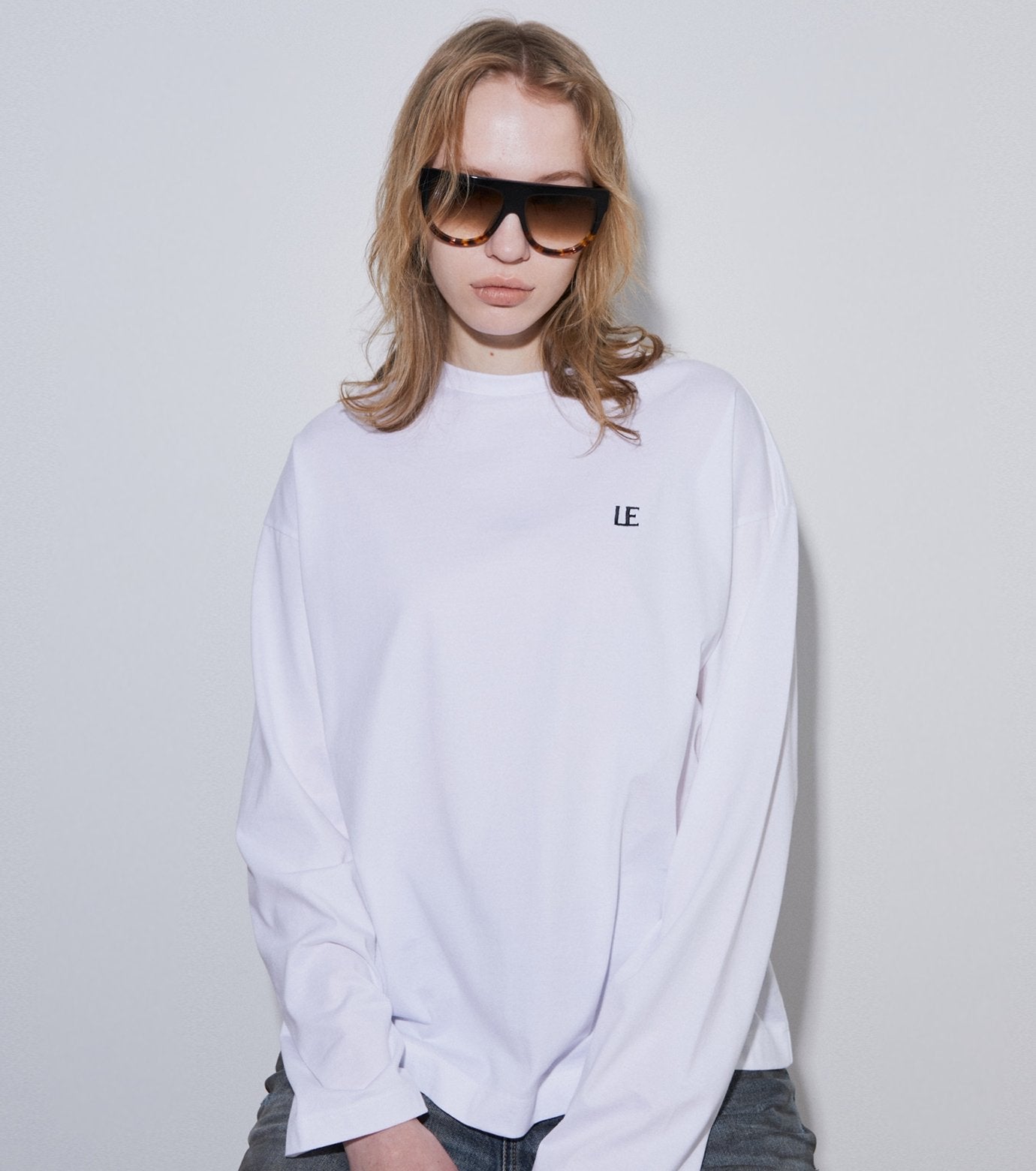 LE Embroidery Long T