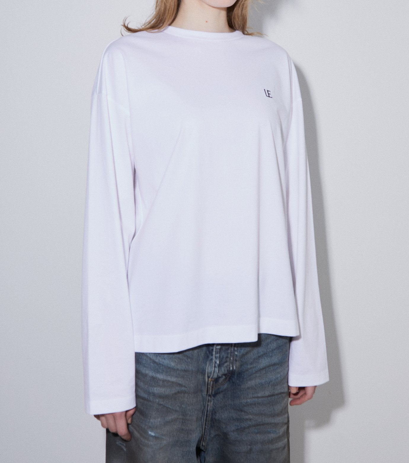 LE Embroidery Long T